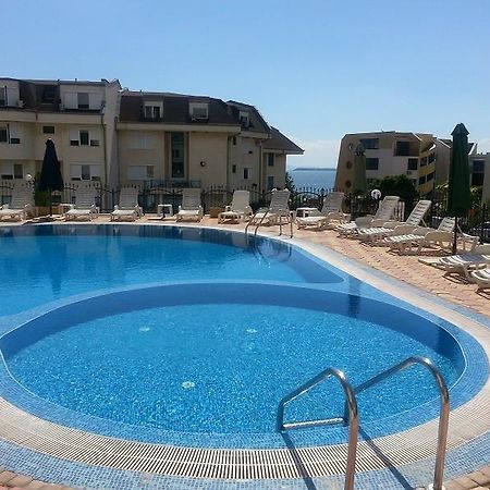 Apartments In Complex Chateau Nessebar Sveti Vlas Luaran gambar