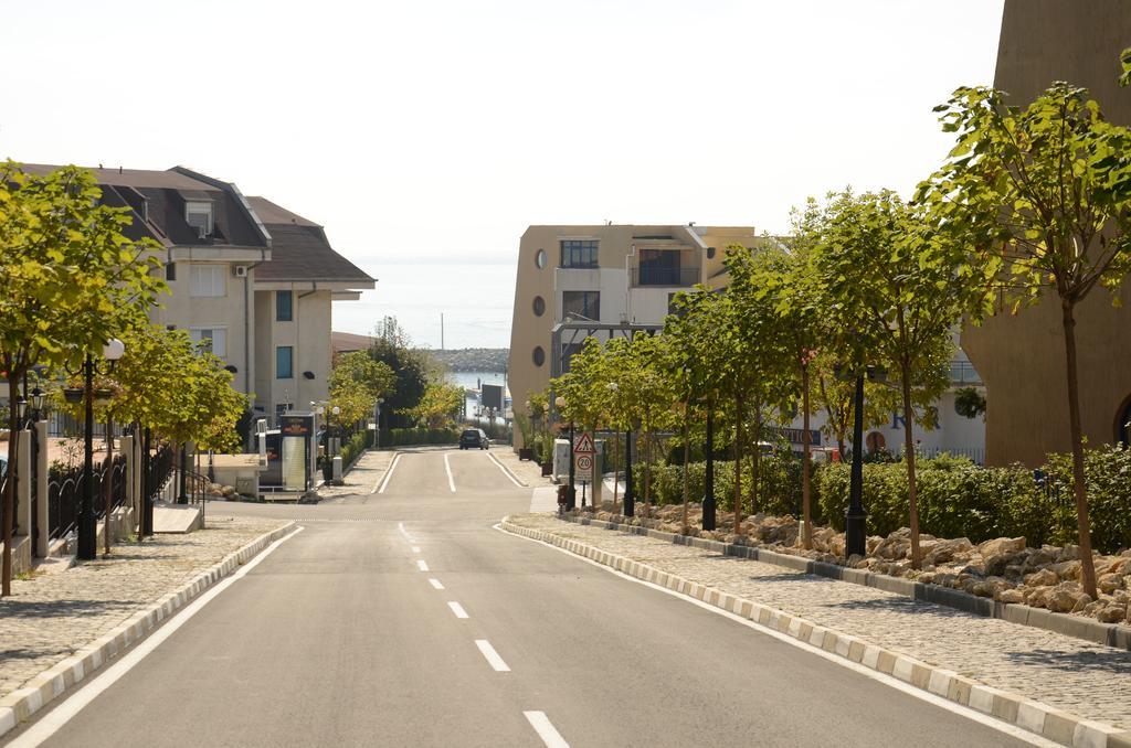 Apartments In Complex Chateau Nessebar Sveti Vlas Luaran gambar