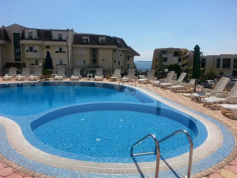 Apartments In Complex Chateau Nessebar Sveti Vlas Luaran gambar
