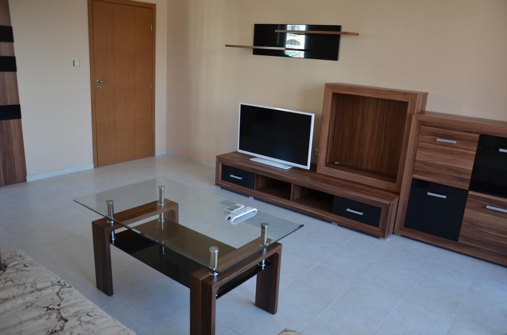 Apartments In Complex Chateau Nessebar Sveti Vlas Luaran gambar