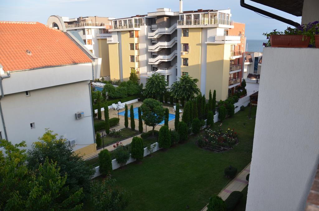 Apartments In Complex Chateau Nessebar Sveti Vlas Luaran gambar